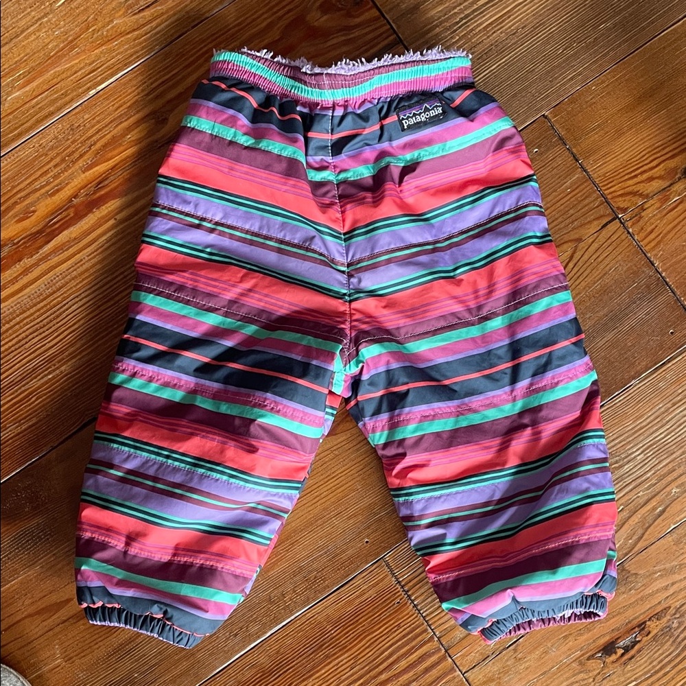 PATAGONIA 12-18M Baby Snow Pants Fleece Lined Waterproof - Pink, Purple Stripes - Picture 5 of 5